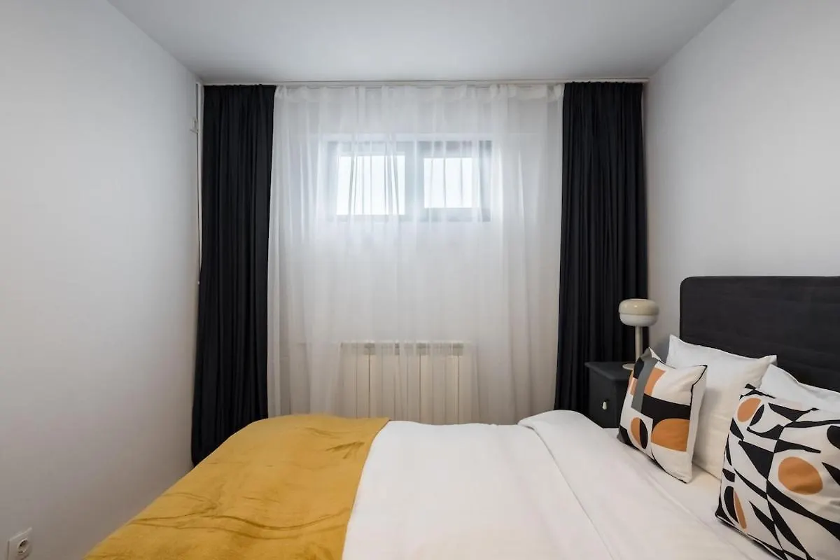 Modern 2Br Apartment - Dorobanti View Бухарест