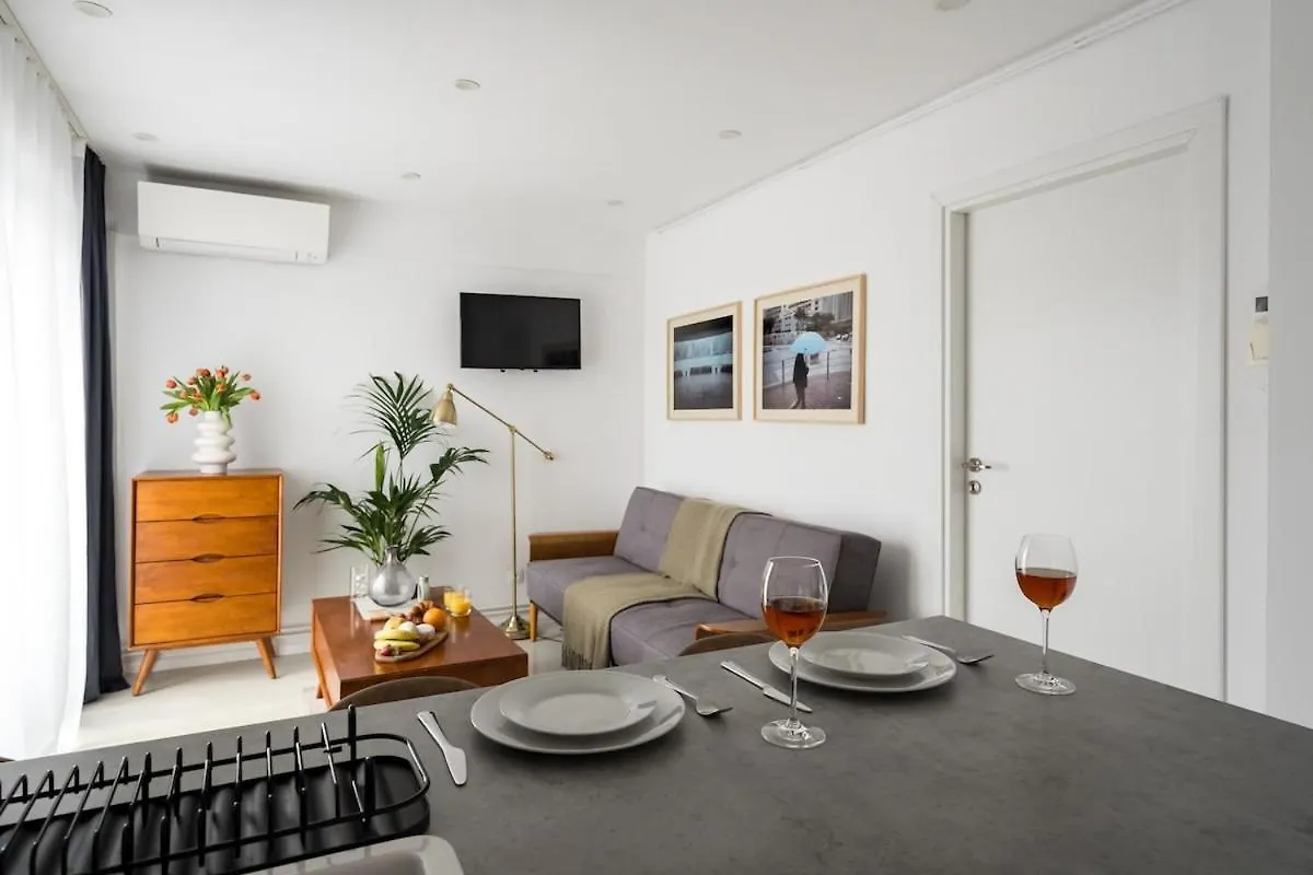 Modern 2Br Apartment - Dorobanti View Бухарест