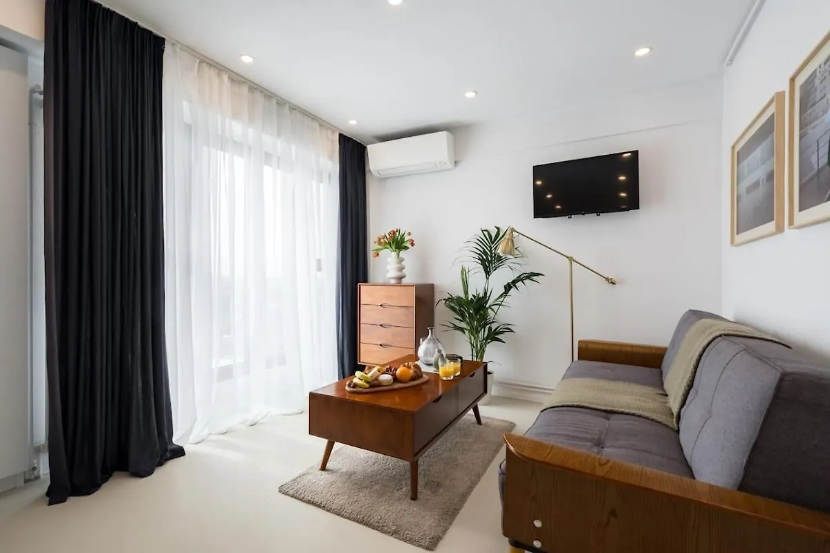Modern 2Br Apartment - Dorobanti View Бухарест 0*,